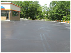 Parking Lot Sealing Services, New England Sealing Service, Driveway Sealcoating